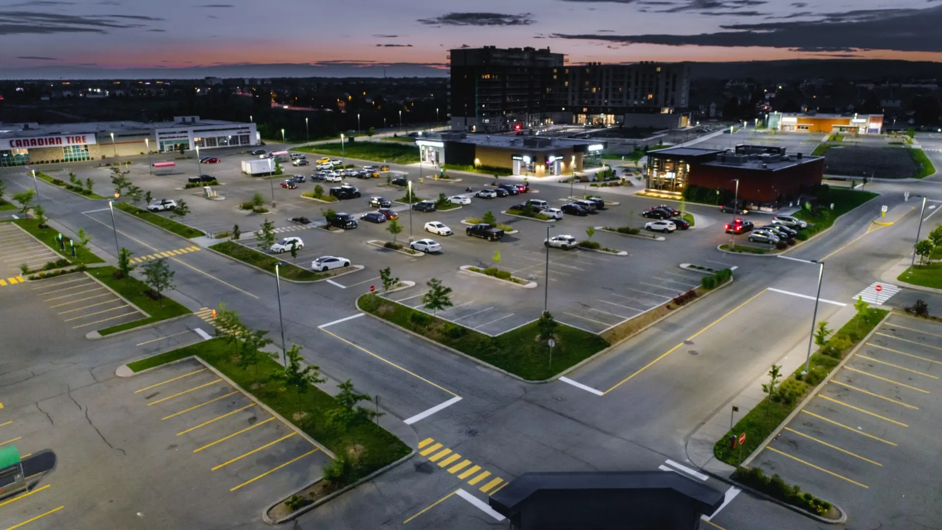 Carrefour-Du-Plateau-4