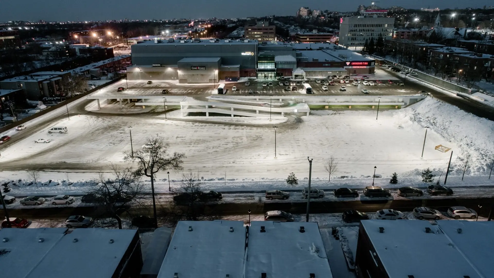 Plaza-Cote-Des-Neiges-4